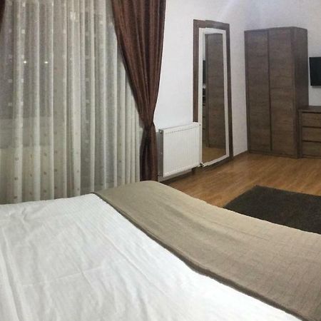 Apartament Toamnei Rîşnov Exteriör bild