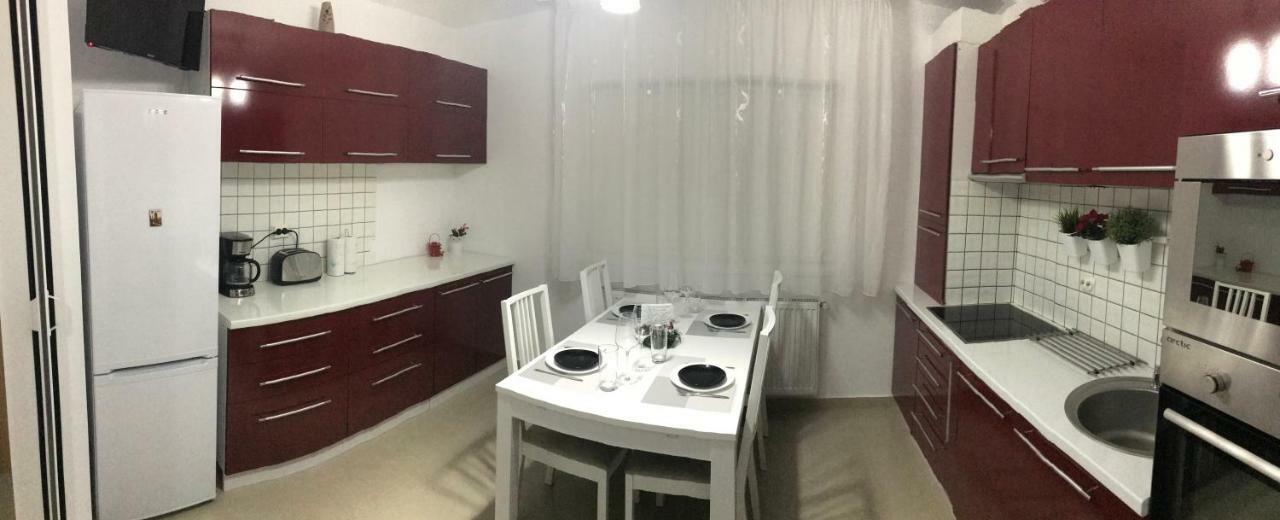 Apartament Toamnei Rîşnov Exteriör bild